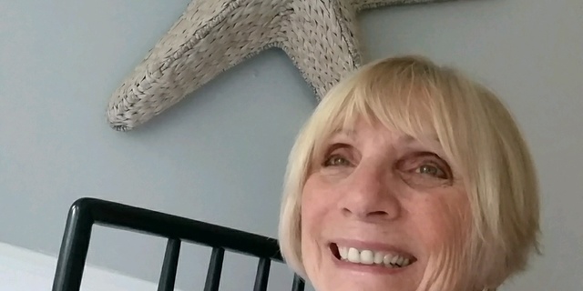 Poshmark banner for @miles47